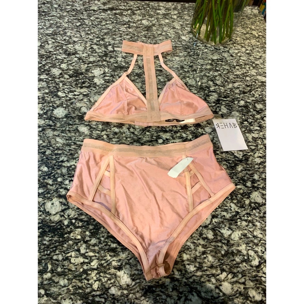 2-Piece Pale Pink Swimsuit - Size Medium